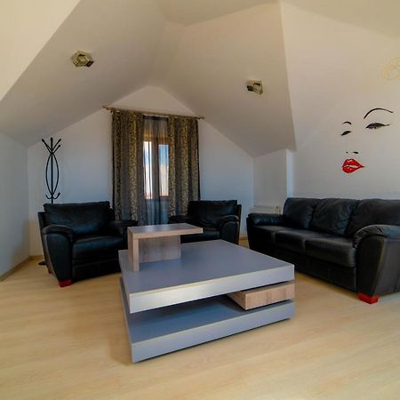Villa Etiquette Deva Zewnętrze zdjęcie
